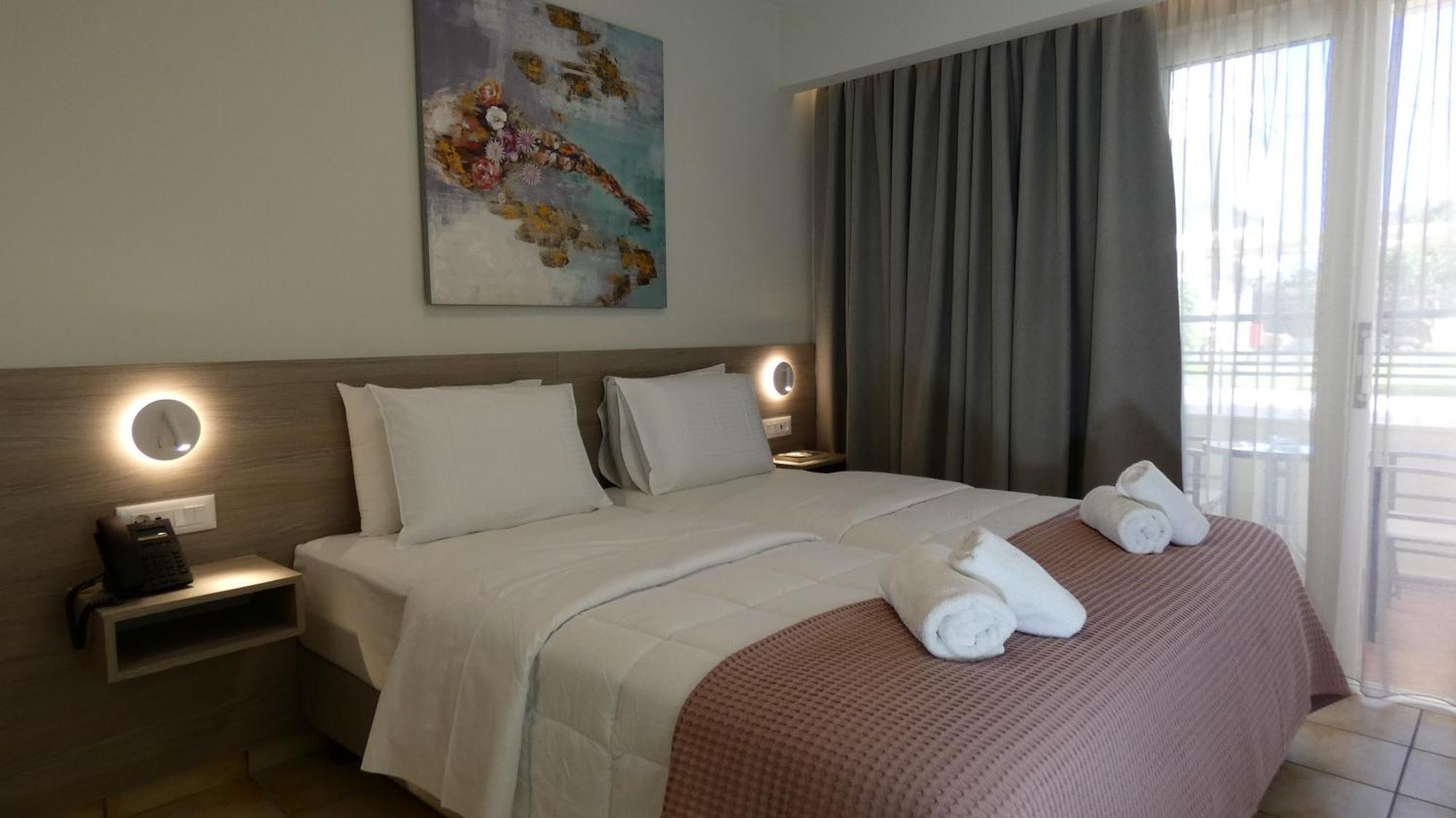 Melina Beach Platanias  Exterior photo